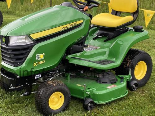 John Deere X330 avaliação e ficha técnica