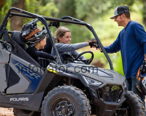 Polaris Ranger 200 avaliação e ficha técnica